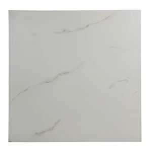 ‫کاشی کف نوآوران آلارا 50-50 با زمینه روشن و رگه‌های ظریف مناسب کفسازی آشپزخانه و اتاق خواب